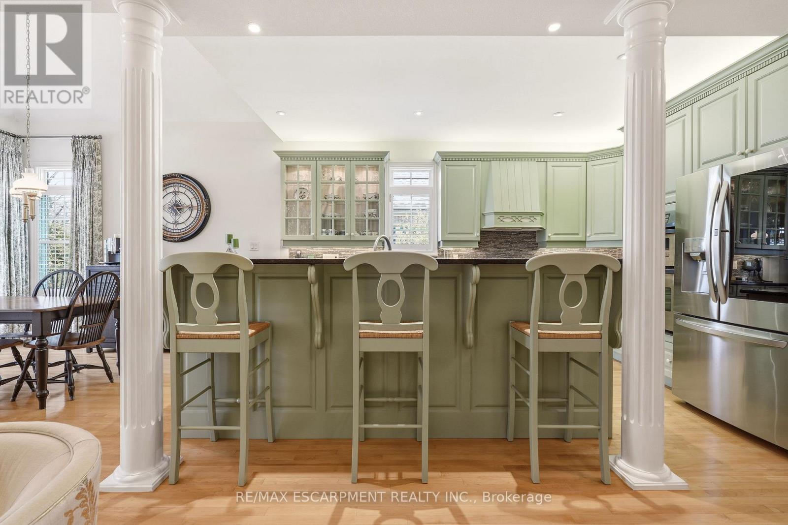 4172 Stonebridge Crescent, Burlington, Ontario  L7M 4N2 - Photo 16 - W13041998