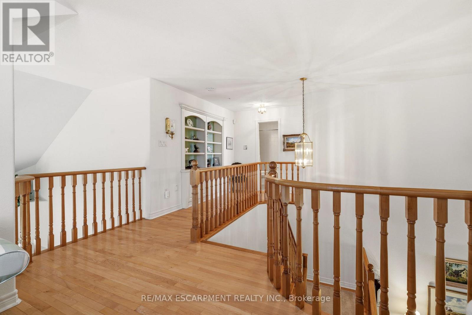 4172 Stonebridge Crescent, Burlington, Ontario  L7M 4N2 - Photo 31 - W13041998