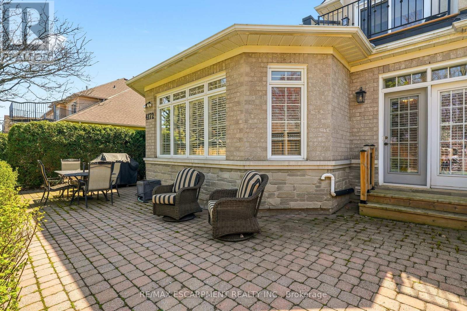 4172 Stonebridge Crescent, Burlington, Ontario  L7M 4N2 - Photo 41 - W13041998