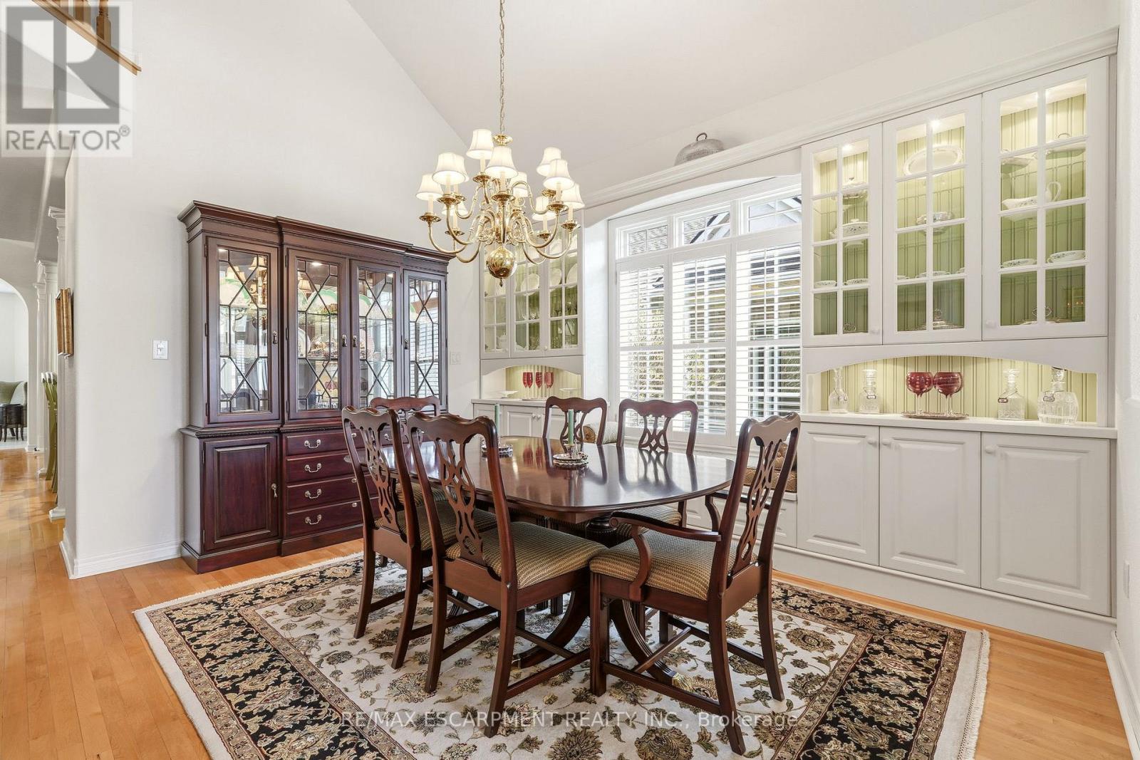 4172 Stonebridge Crescent, Burlington, Ontario  L7M 4N2 - Photo 7 - W13041998