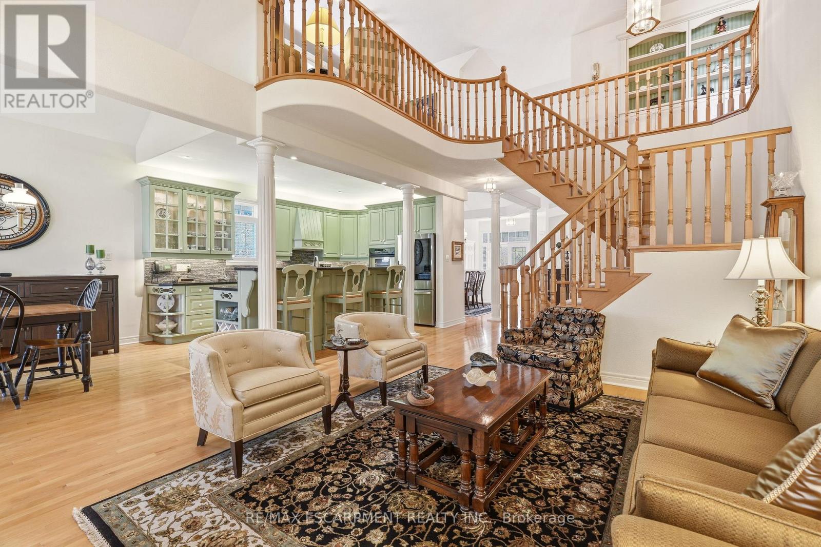 4172 Stonebridge Crescent, Burlington, Ontario  L7M 4N2 - Photo 8 - W13041998