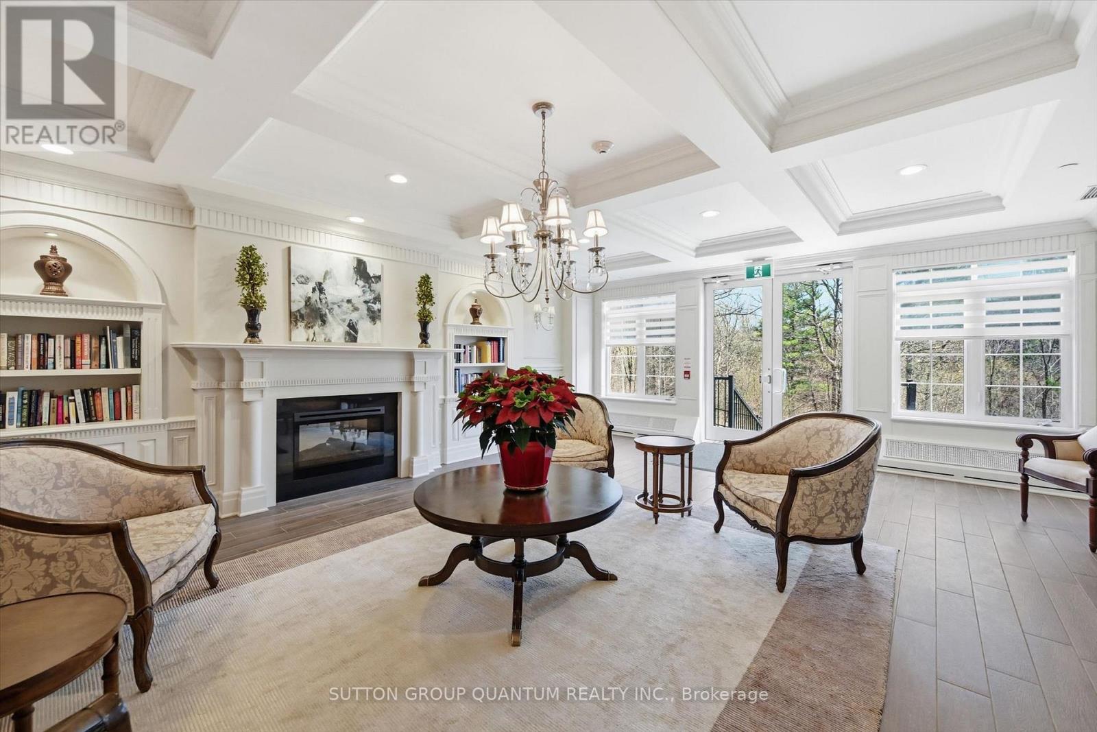 304 - 2300 Upper Middle Road W, Oakville, Ontario  L6M 0T4 - Photo 4 - W13042008