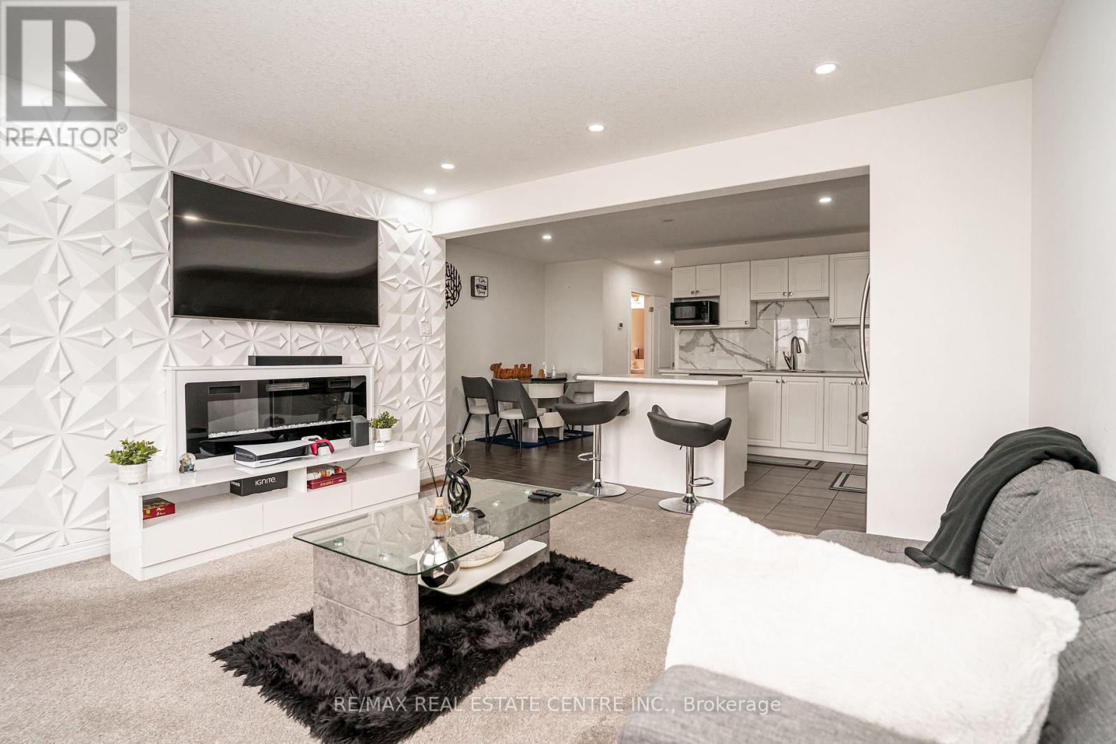 11 Winterton Court, Orangeville, Ontario  L9W 7N5 - Photo 13 - W13042018