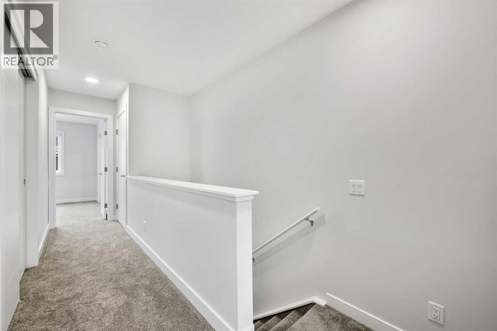 124, 285 Chelsea Court, Chestermere, Alberta  T1X 2W7 - Photo 19 - A2300026