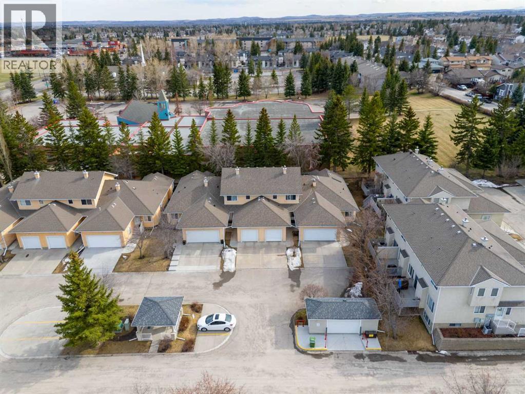 55 Cedarview Mews SW, Calgary, Alberta  T2W 6H8 - Photo 4 - A2304028