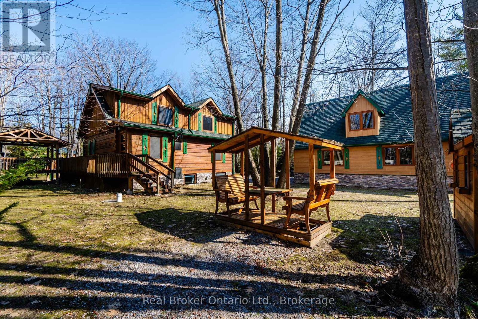 23 Crown Court, Tiny, Ontario  L9M 0J1 - Photo 2 - S13002048