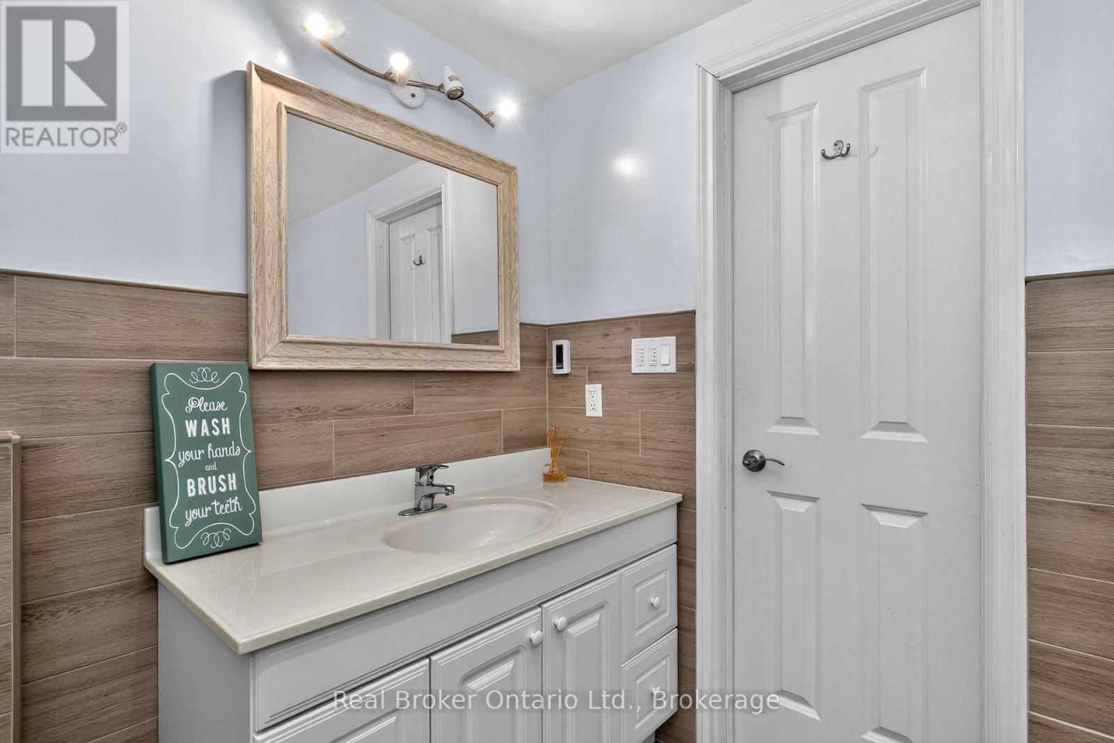 23 Crown Court, Tiny, Ontario  L9M 0J1 - Photo 28 - S13002048