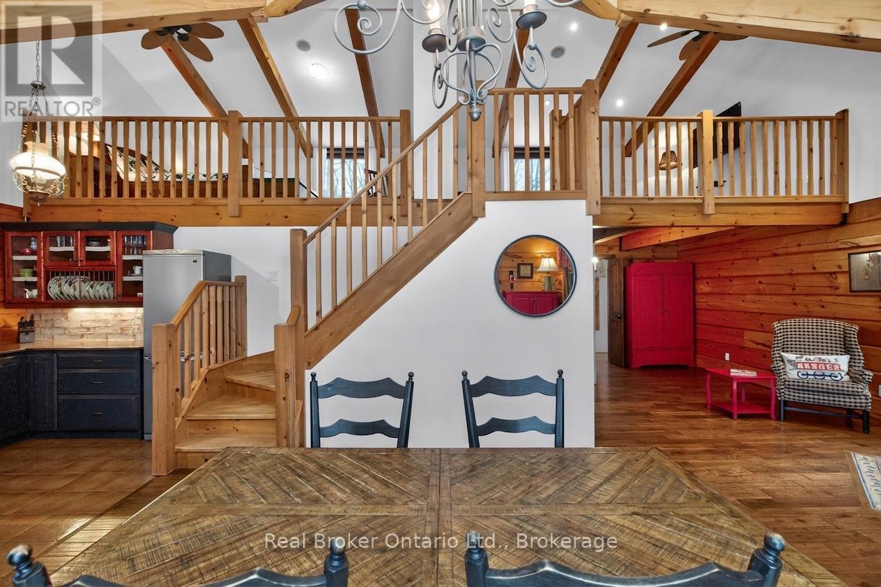 23 Crown Court, Tiny, Ontario  L9M 0J1 - Photo 8 - S13002048