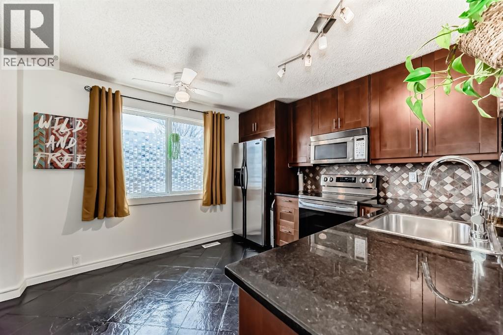 534 Woodbine Boulevard Sw, Calgary, Alberta  T2W 4Z9 - Photo 4 - A2304797