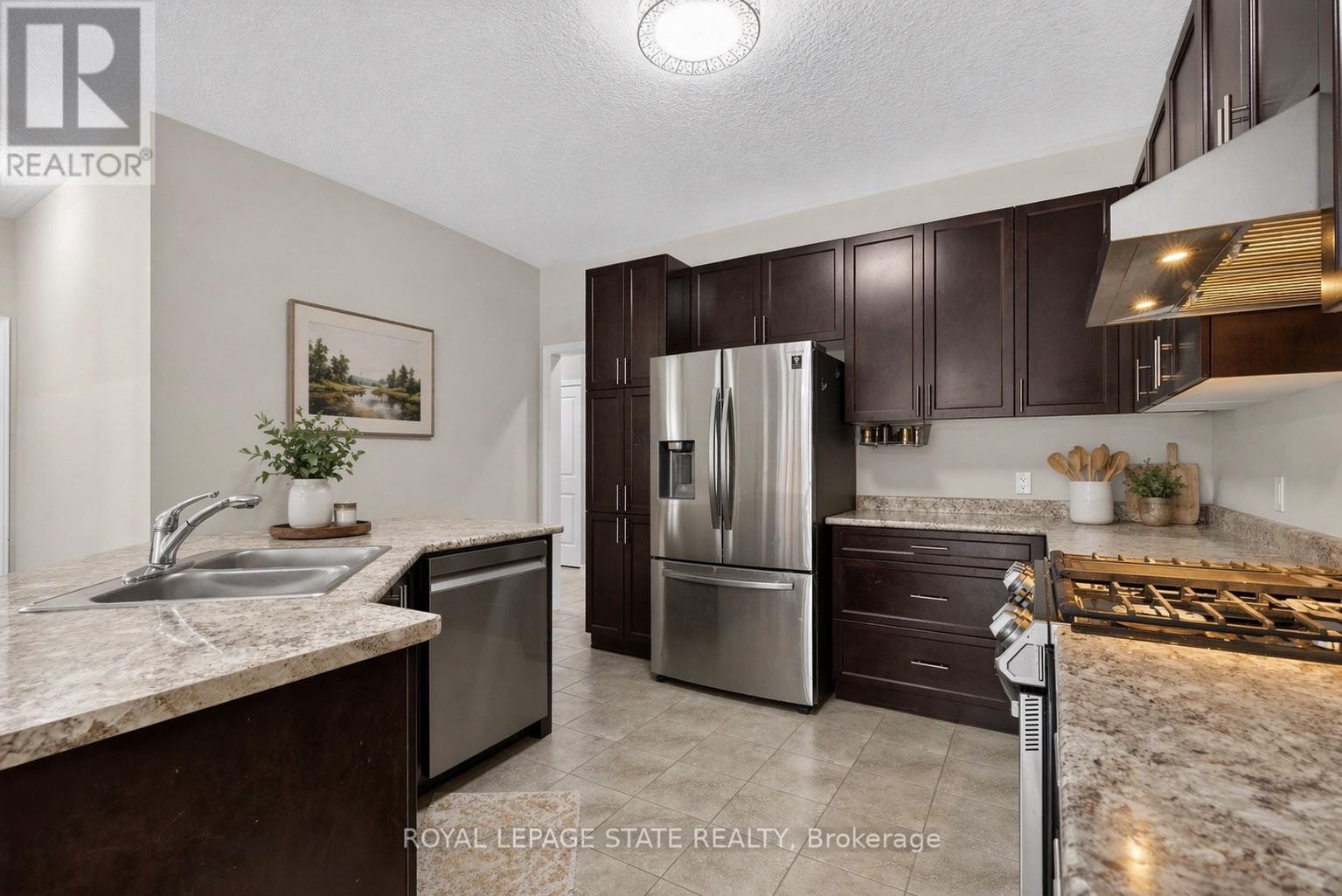 79 Dolomiti Court, Hamilton, Ontario  L0R 1P0 - Photo 10 - X13041742