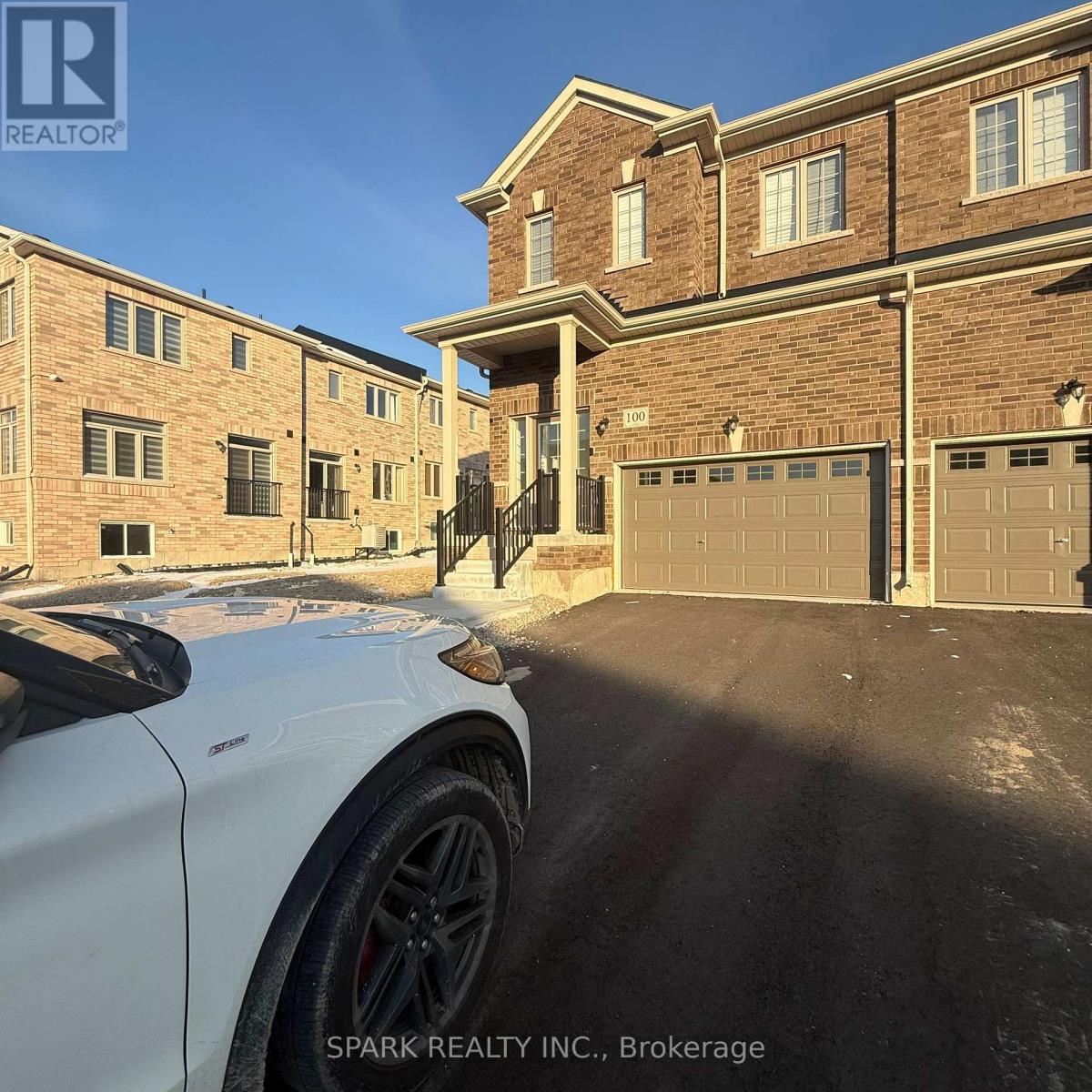 100 MORGAN AVENUE, Southgate, Ontario