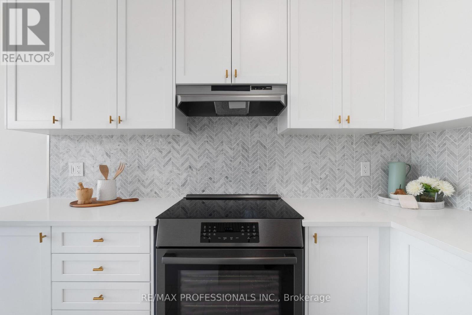 11 Blue Heron Drive, Quinte West, Ontario  K0K 1L0 - Photo 13 - X13041766