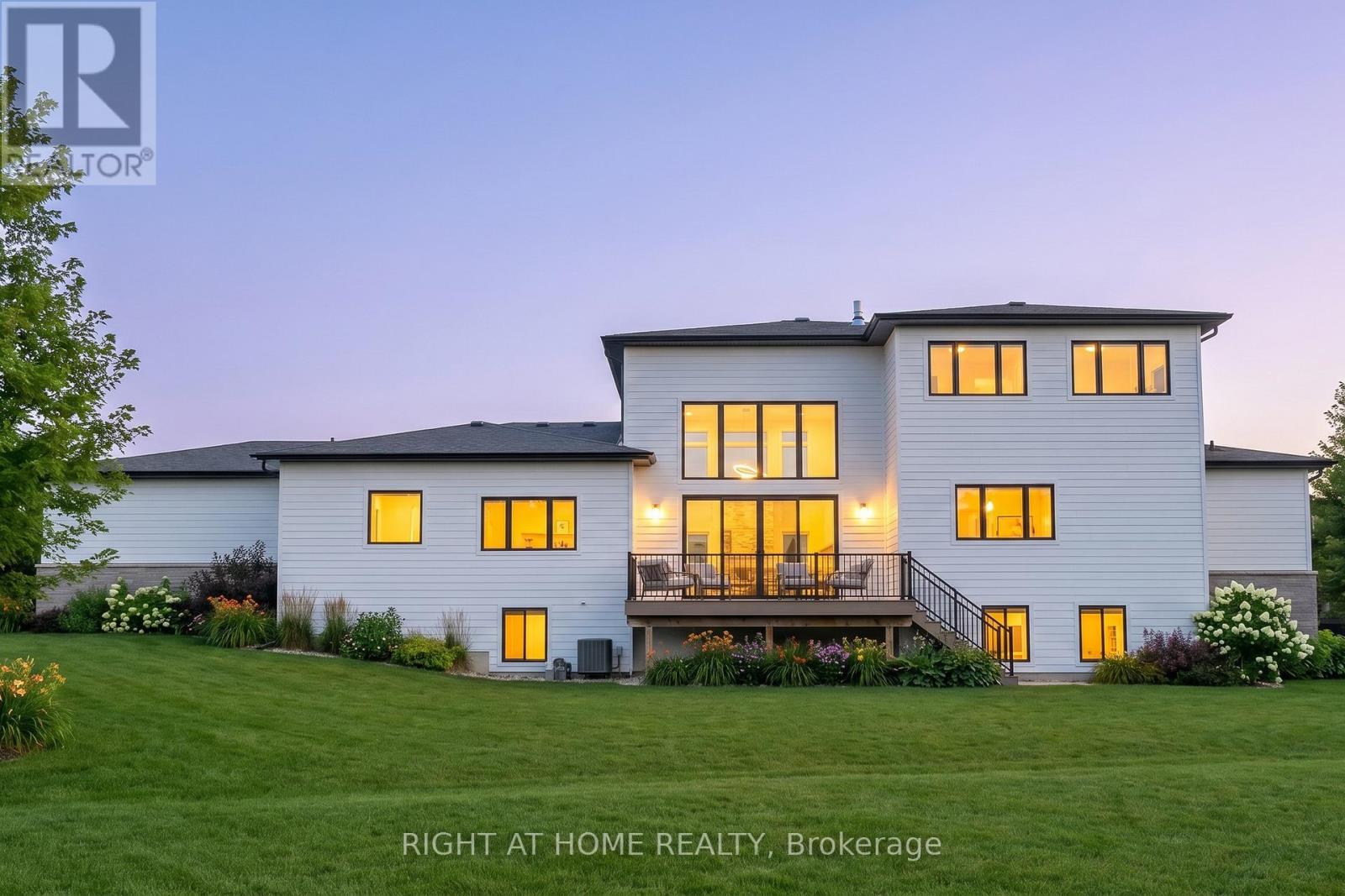 110 Sladden Court, Blue Mountains, Ontario  N0H 2P0 - Photo 47 - X13041790