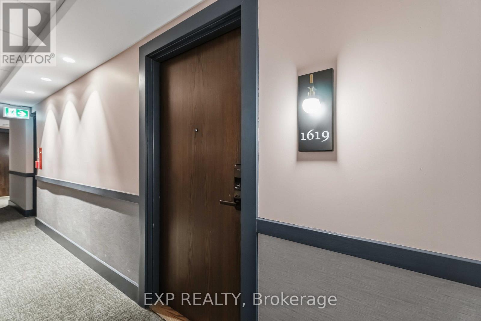 1315 - 2782 Barton Street E, Hamilton, Ontario  L8E 2J8 - Photo 3 - X13041826