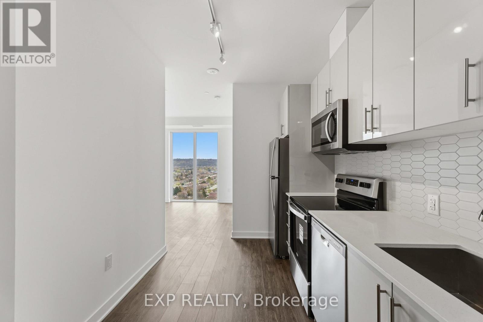 1315 - 2782 Barton Street E, Hamilton, Ontario  L8E 2J8 - Photo 7 - X13041826