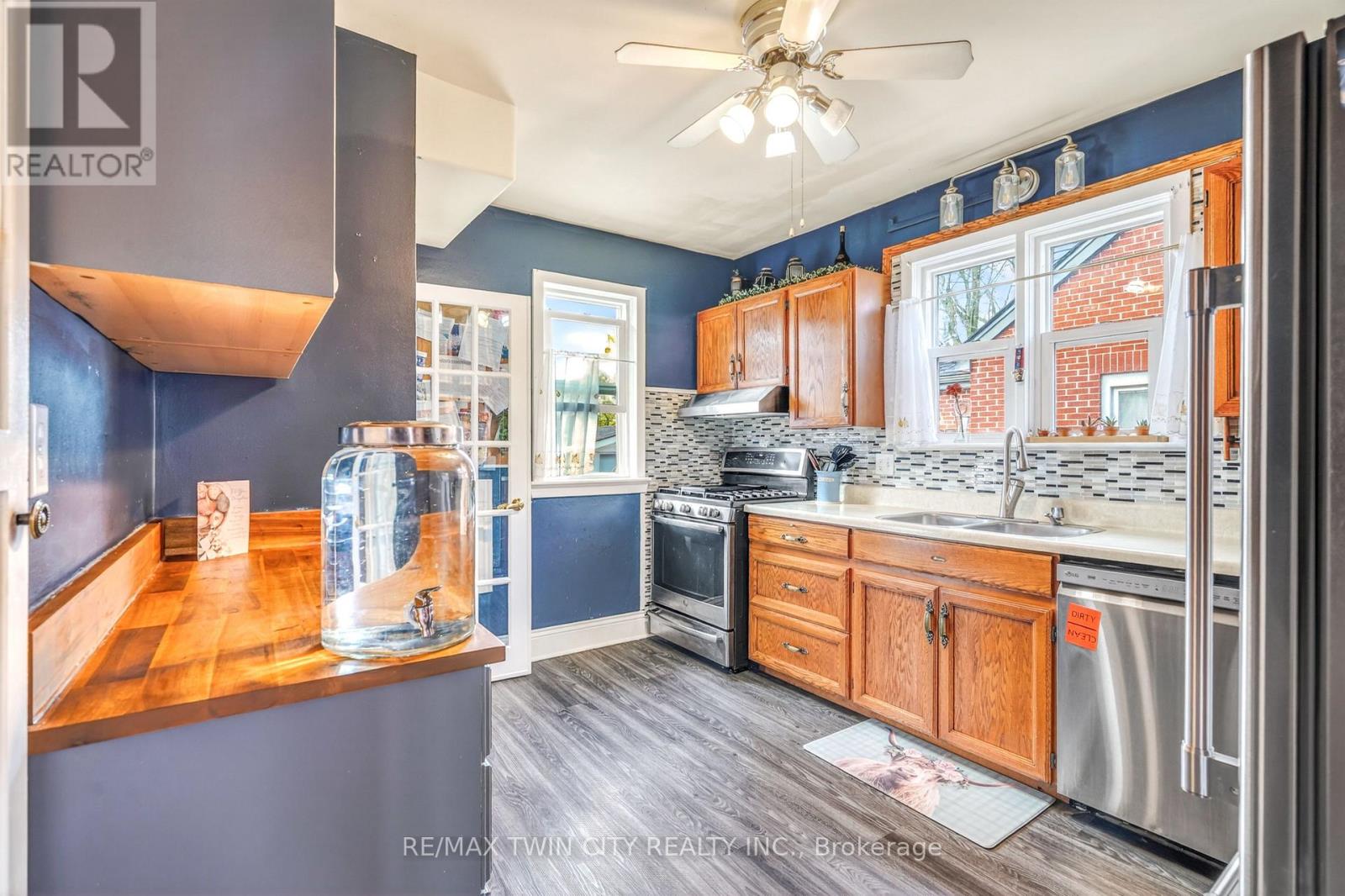 32 Fulton Street, Brantford, Ontario  N3R 4E5 - Photo 10 - X13041884