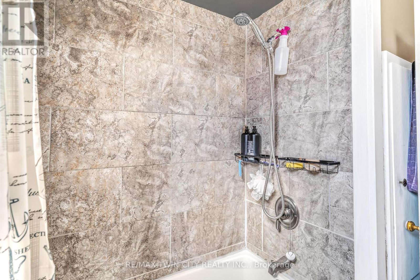 32 Fulton Street, Brantford, Ontario  N3R 4E5 - Photo 18 - X13041884