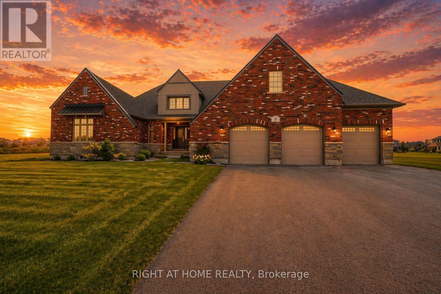 5 Skyvue Crescent, Quinte West, Ontario  K0K 1L0 - Photo 2 - X13041904