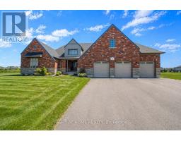 5 SKYVUE CRESCENT, Quinte West, Ontario