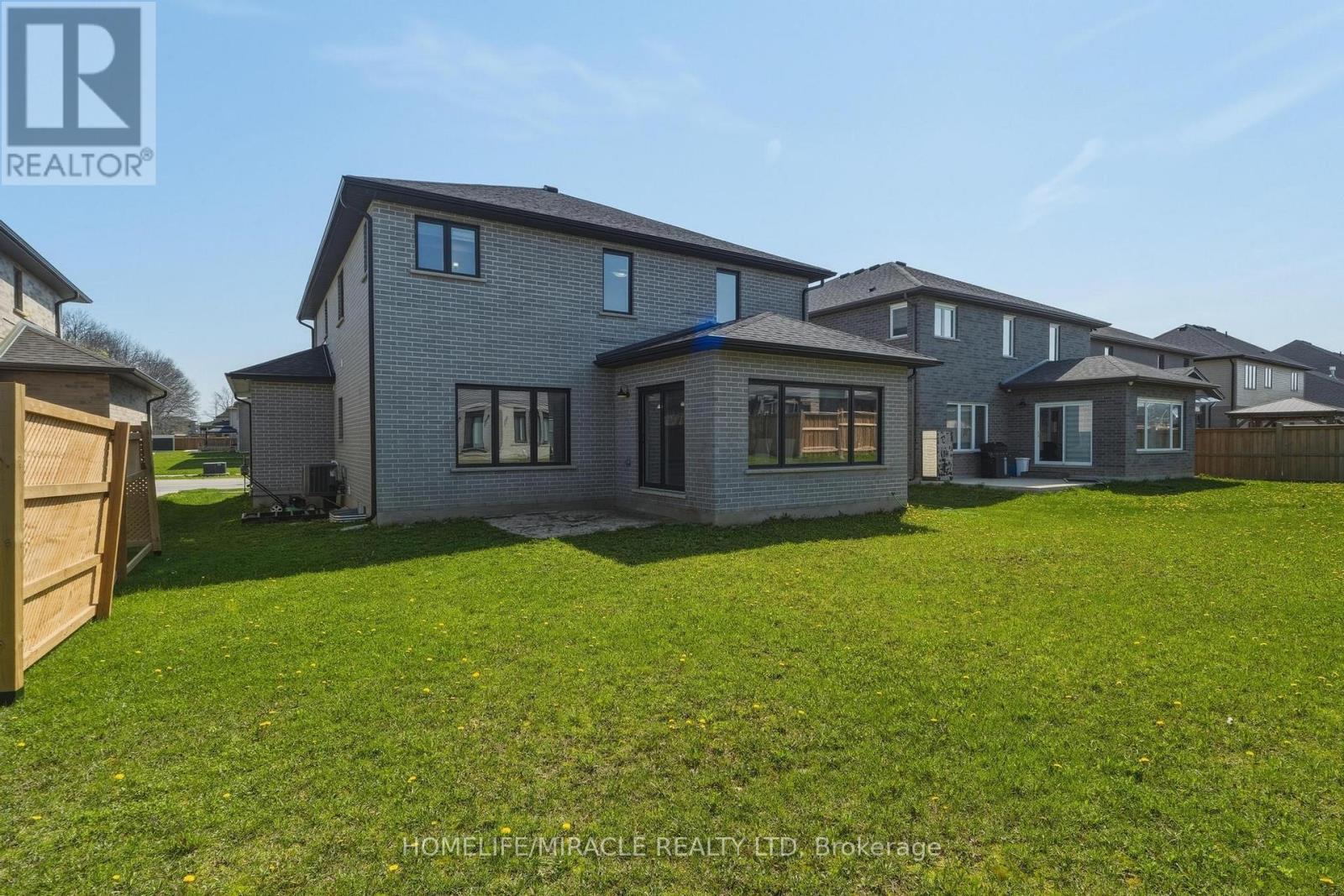 4079 Campbell Street, London South, Ontario  N6P 0H5 - Photo 39 - X13042010