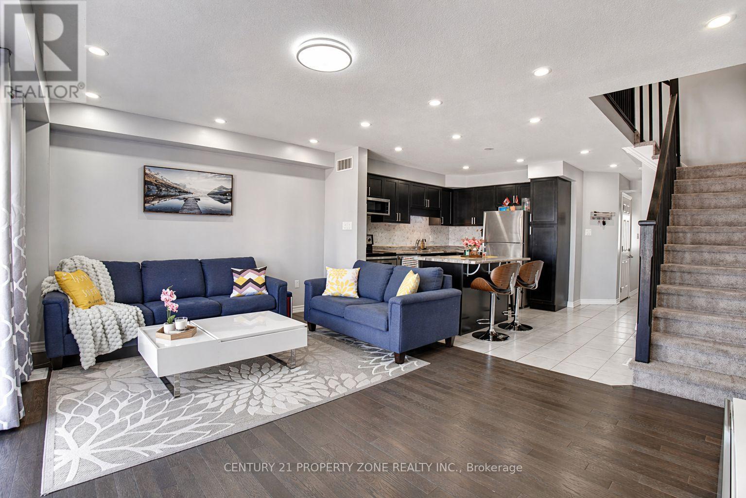 79w - 79 Westminster Crescent, Centre Wellington, Ontario  N1M 0C4 - Photo 5 - X13042022