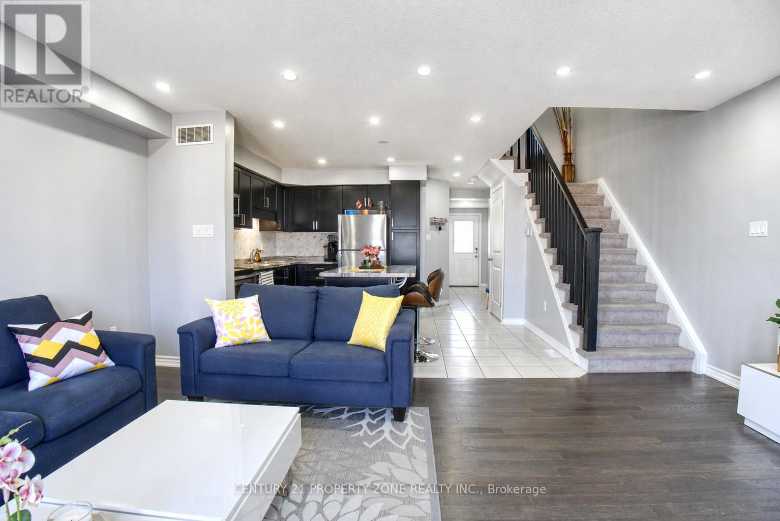 79w - 79 Westminster Crescent, Centre Wellington, Ontario  N1M 0C4 - Photo 6 - X13042022