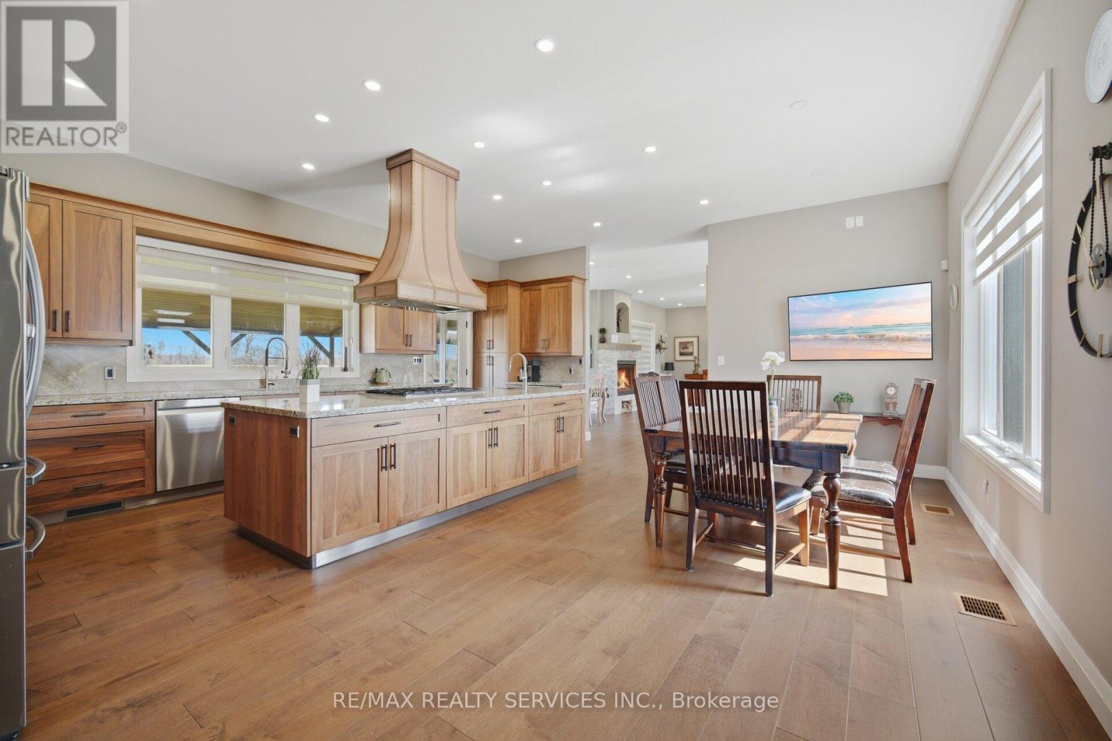 9522 Wellington Street, Erin, Ontario  N0B 2R0 - Photo 12 - X13042028