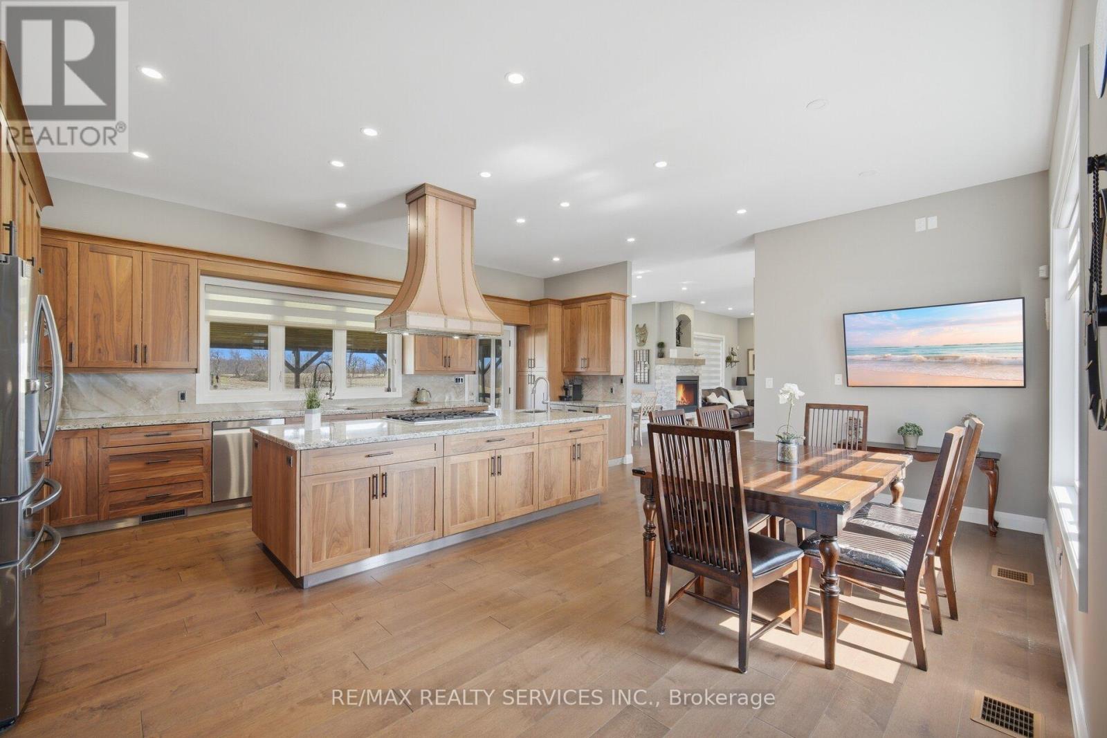 9522 Wellington Street, Erin, Ontario  N0B 2R0 - Photo 17 - X13042028