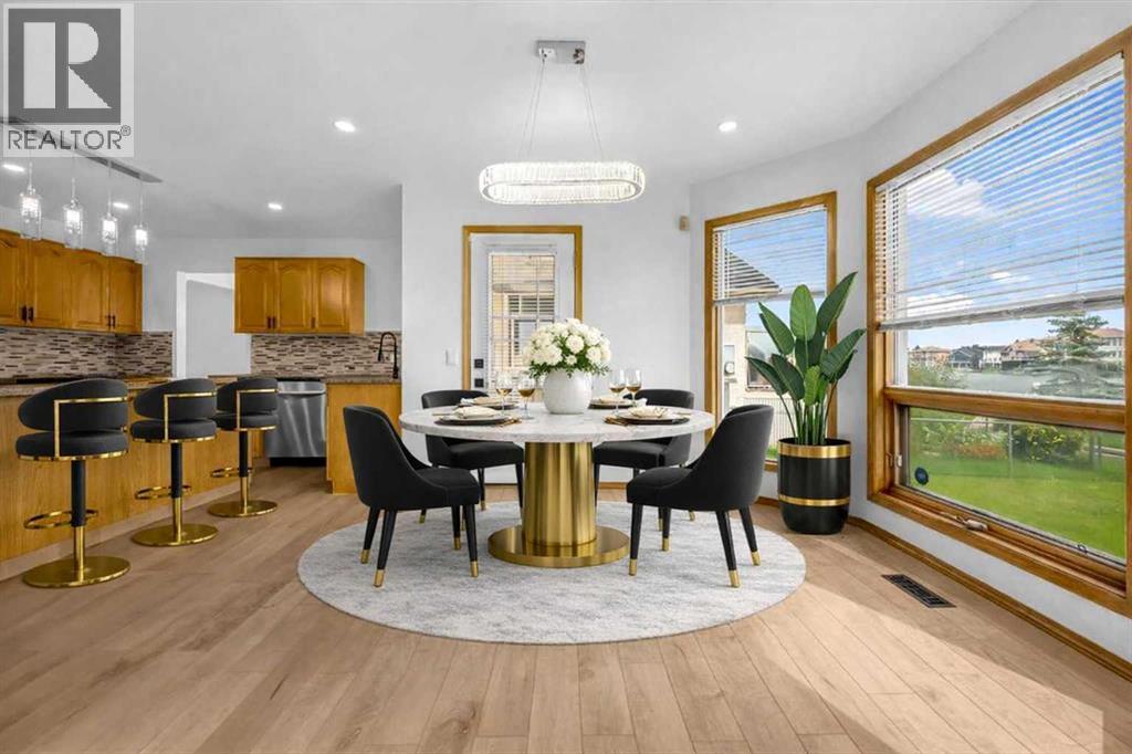 208 Coral Shores Bay Ne, Calgary, Alberta  T3J 3J6 - Photo 18 - A2304671