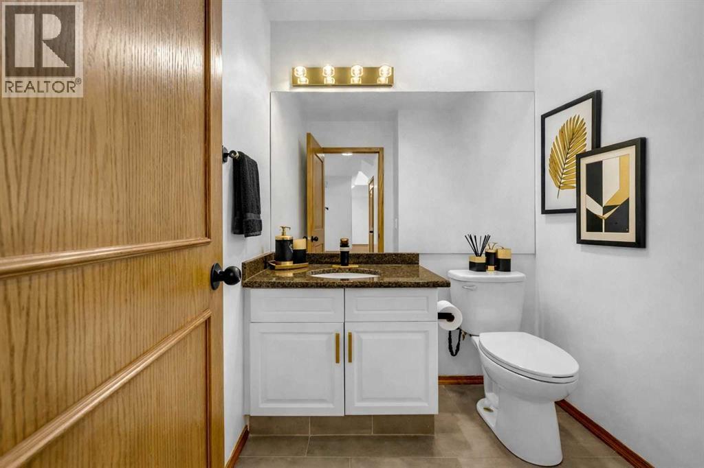 208 Coral Shores Bay Ne, Calgary, Alberta  T3J 3J6 - Photo 27 - A2304671