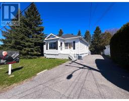 521 NELSON STREET W, Hawkesbury, Ontario