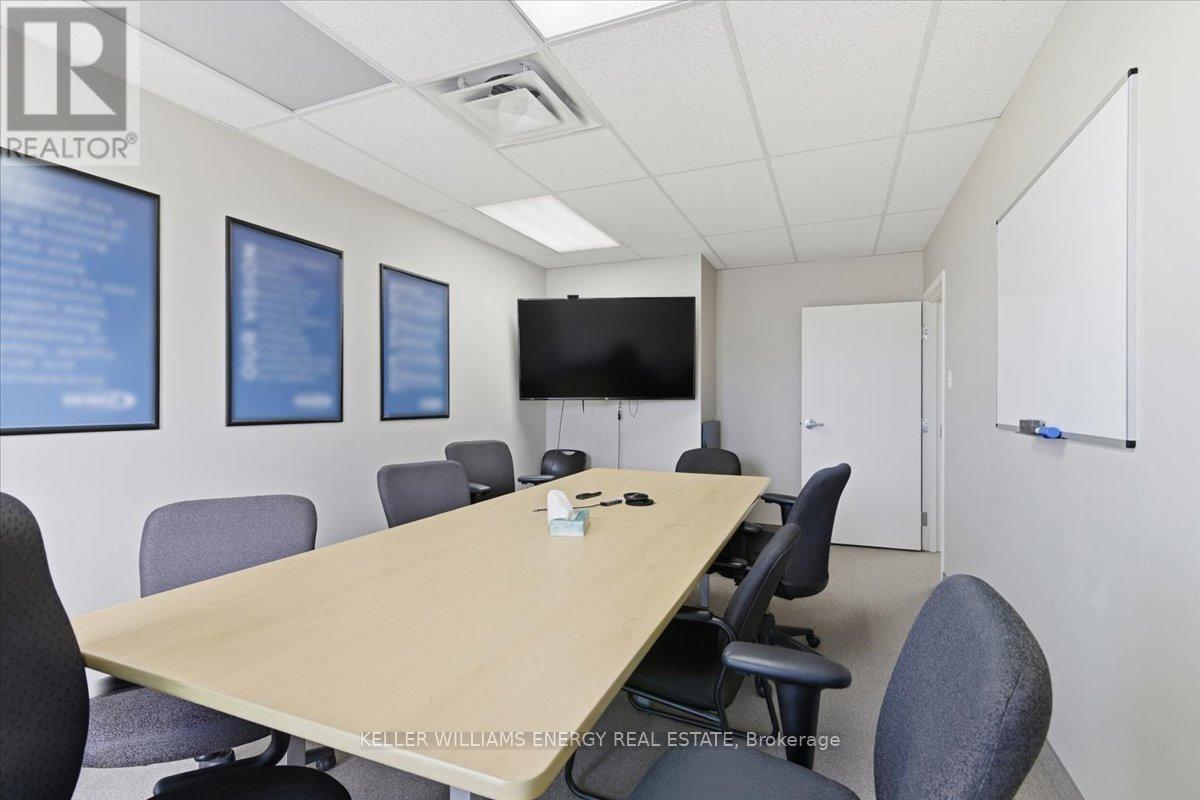 200 - 1143 Wentworth Street W, Oshawa, Ontario  L1J 8P7 - Photo 5 - E13042062