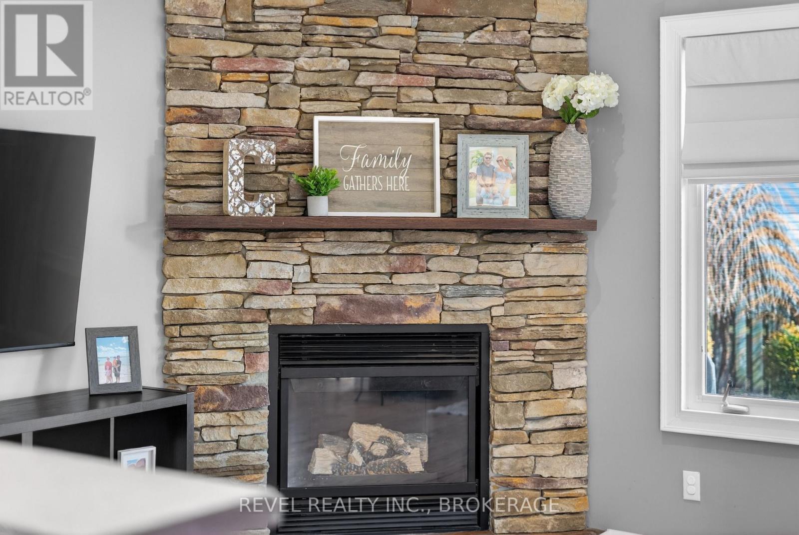 129 Amy Lynn Drive, Loyalist, Ontario  K7N 2A3 - Photo 13 - X13042046