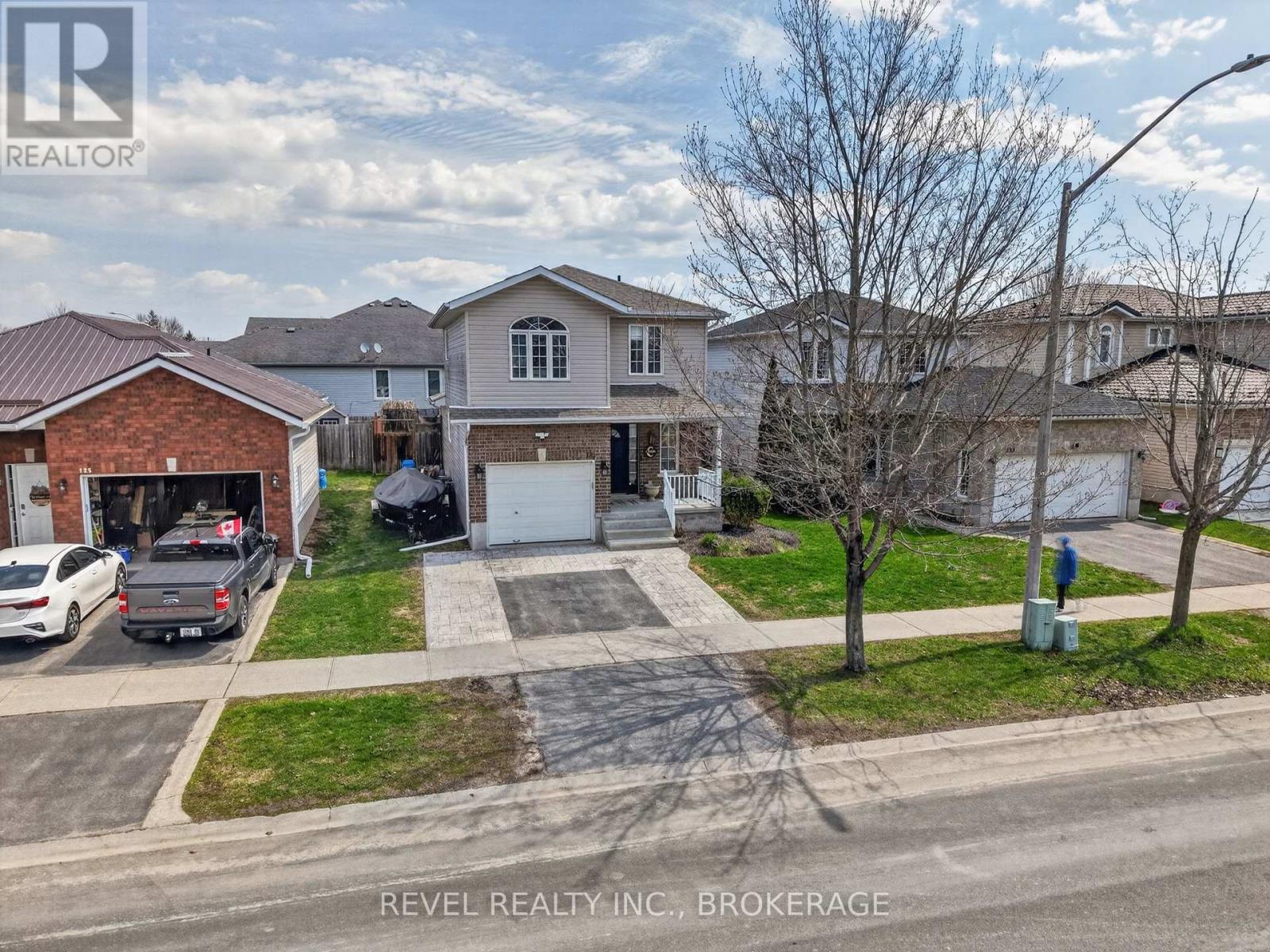 129 Amy Lynn Drive, Loyalist, Ontario  K7N 2A3 - Photo 3 - X13042046