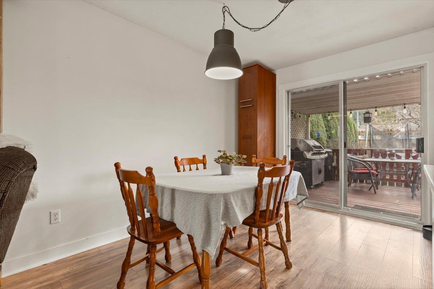 45762 Timothy Avenue, Vedder Crossing, Chilliwack, British Columbia  V2R 2S3 - Photo 13 - R3115525