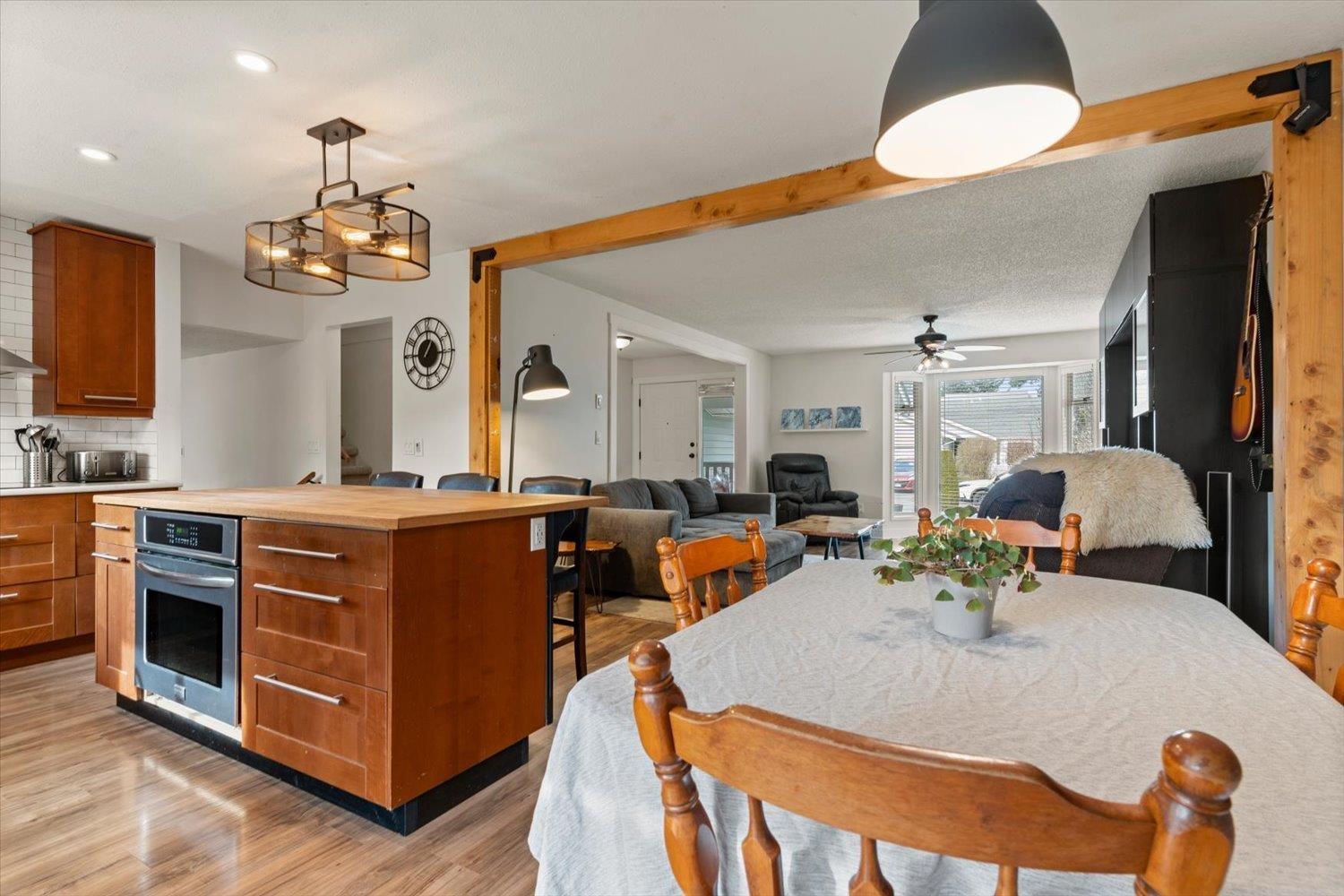 45762 Timothy Avenue, Vedder Crossing, Chilliwack, British Columbia  V2R 2S3 - Photo 16 - R3115525