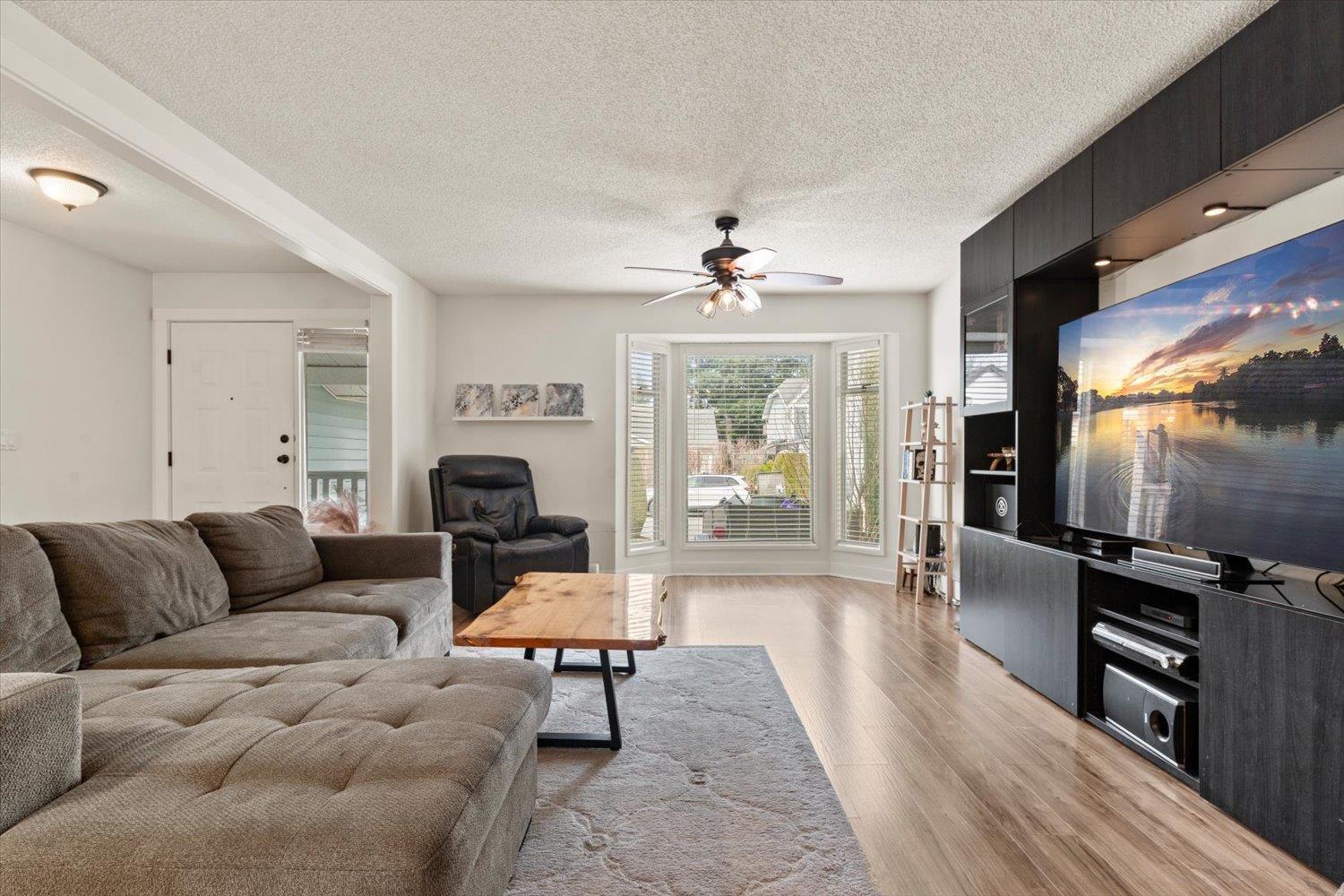 45762 Timothy Avenue, Vedder Crossing, Chilliwack, British Columbia  V2R 2S3 - Photo 7 - R3115525