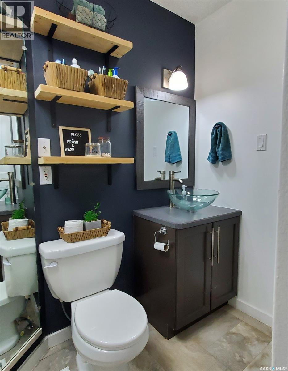 318 Aldridge Street, Bienfait, Saskatchewan  S0C 0M0 - Photo 12 - SK029030