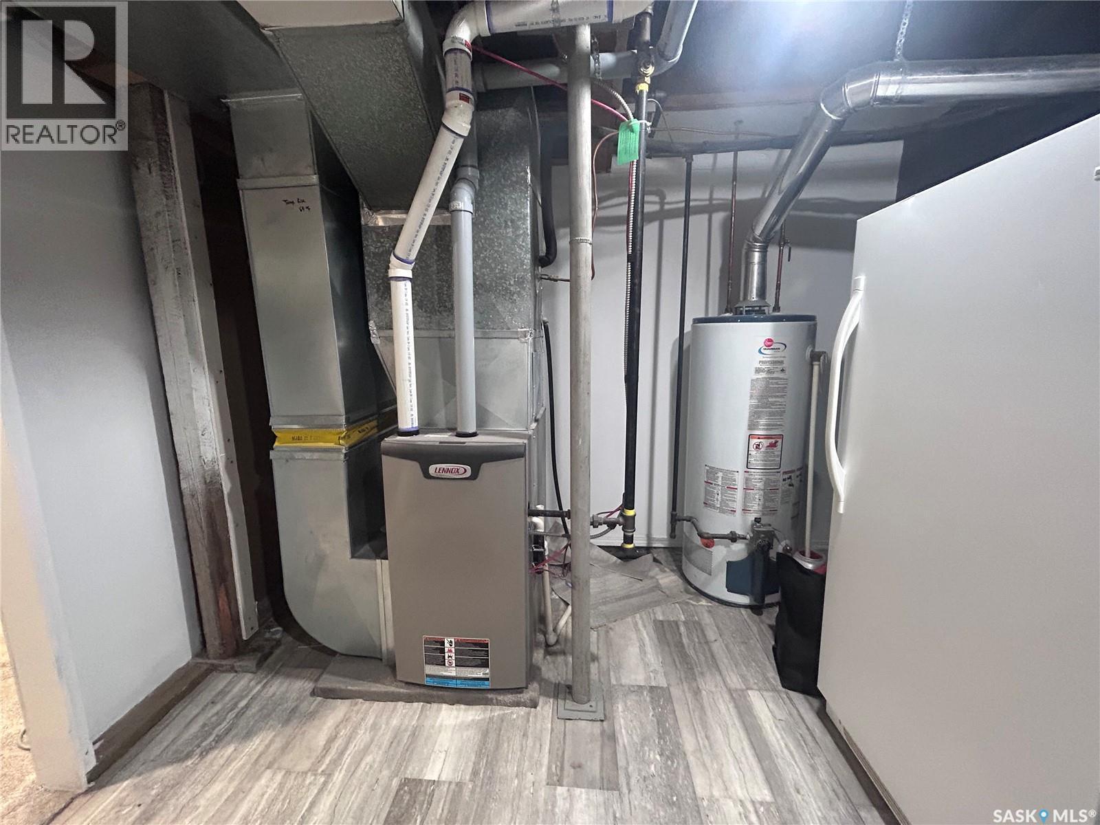 318 Aldridge Street, Bienfait, Saskatchewan  S0C 0M0 - Photo 28 - SK029030