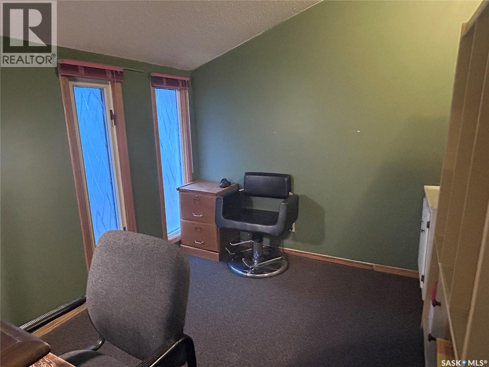 935 4th Street, Estevan, Saskatchewan  S4A 0W2 - Photo 16 - SK031290