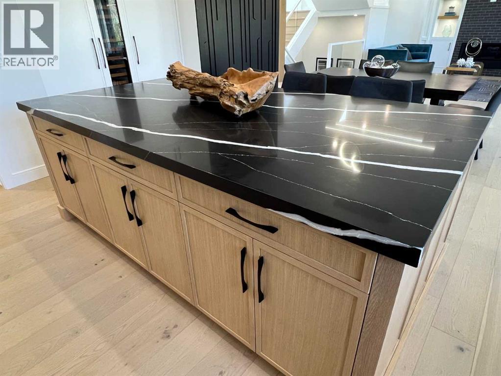 48 Rockcliff Terrace Nw, Calgary, Alberta  T3G 0G6 - Photo 15 - A2304957