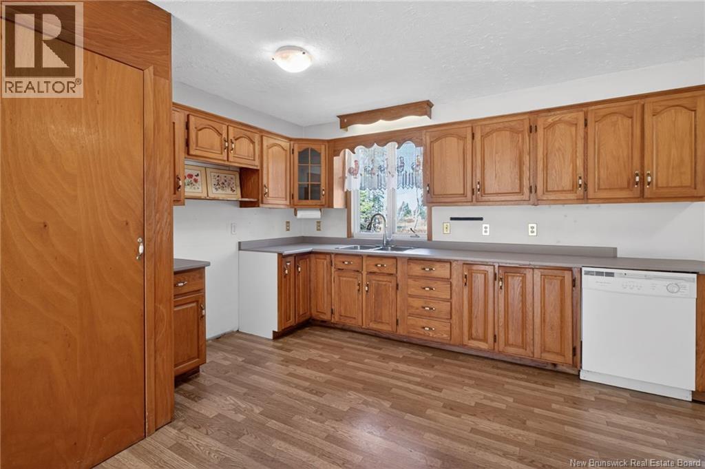 39 Briggs Cross Road, Lutes Mountain, New Brunswick  E1G 2X8 - Photo 10 - NB137853