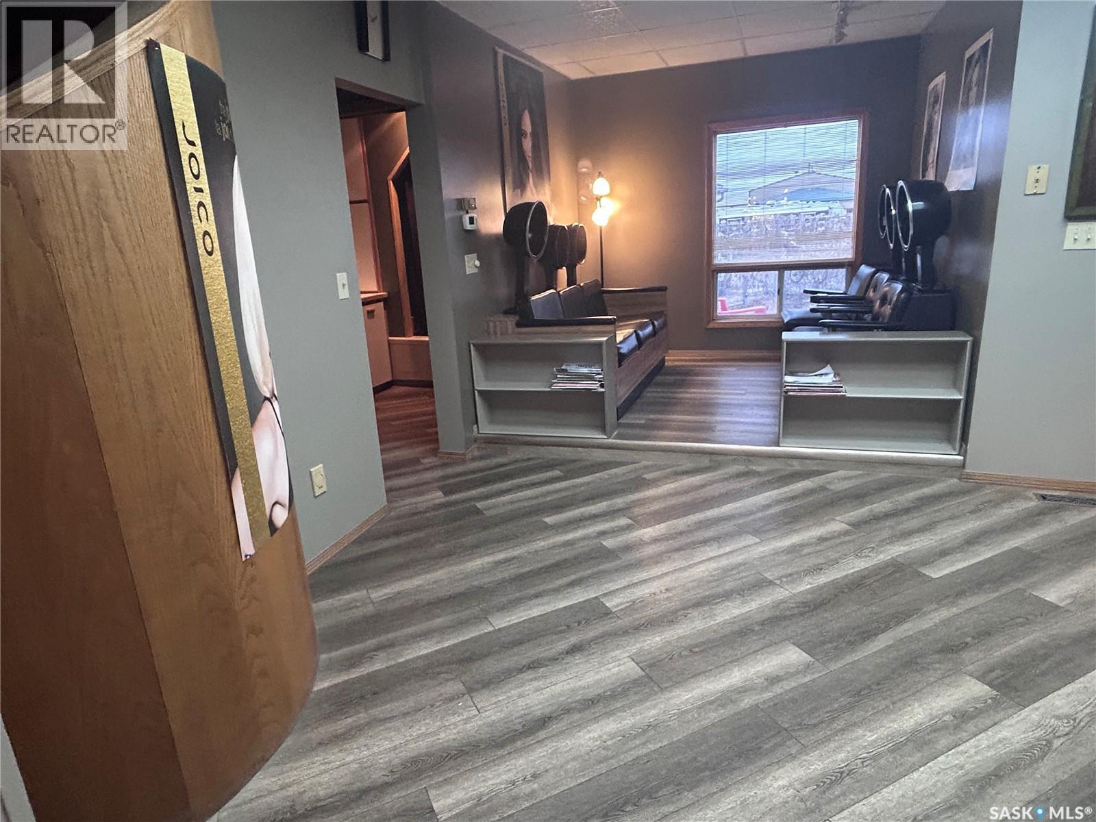 935 4th Street, Estevan, Saskatchewan  S4A 0W2 - Photo 7 - SK031290