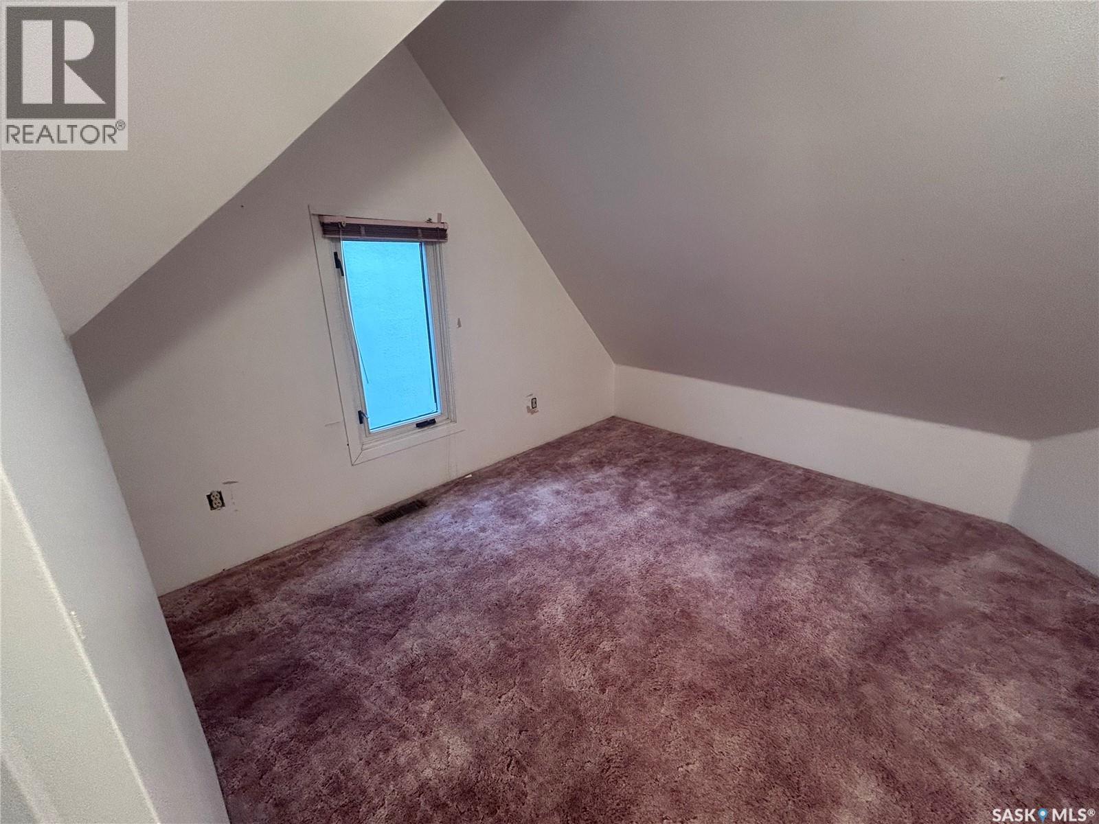 935 4th Street, Estevan, Saskatchewan  S4A 0W2 - Photo 29 - SK031290