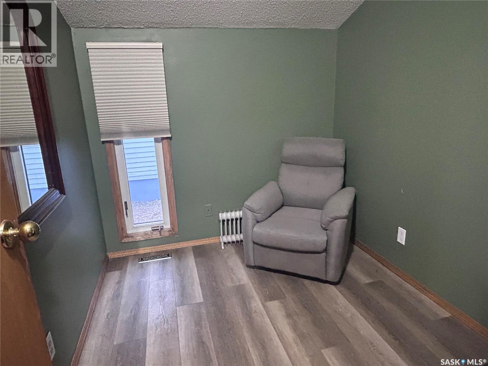 935 4th Street, Estevan, Saskatchewan  S4A 0W2 - Photo 21 - SK031290