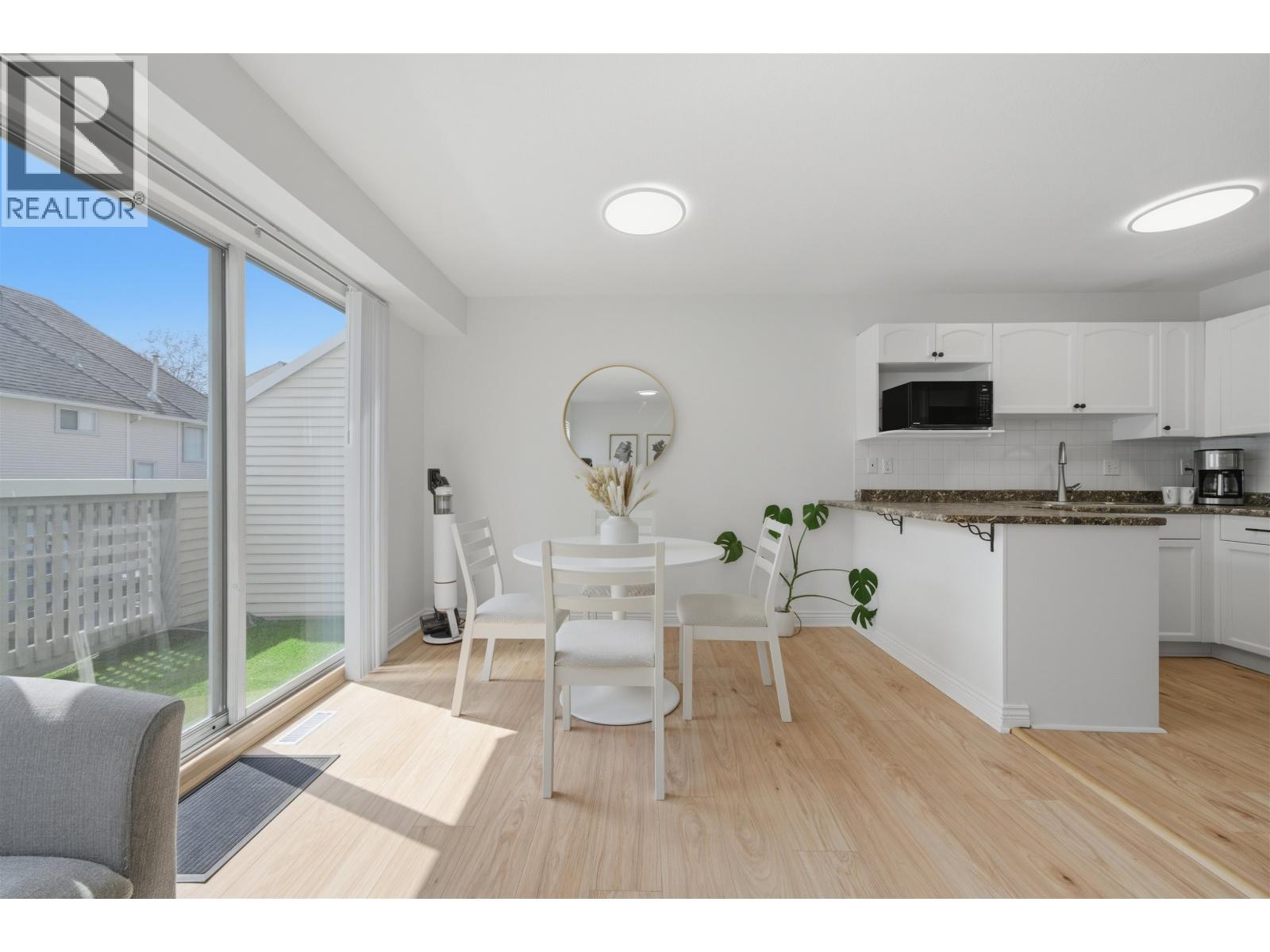 1 1216 Johnson Street, Coquitlam, British Columbia  V3B 4T2 - Photo 11 - R3115478