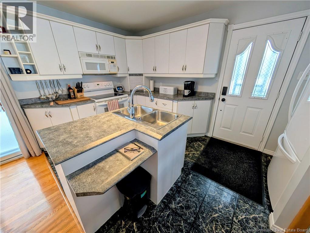 1505-1515 Bridge Street, Bathurst, New Brunswick  E2A 5W7 - Photo 18 - NB137903