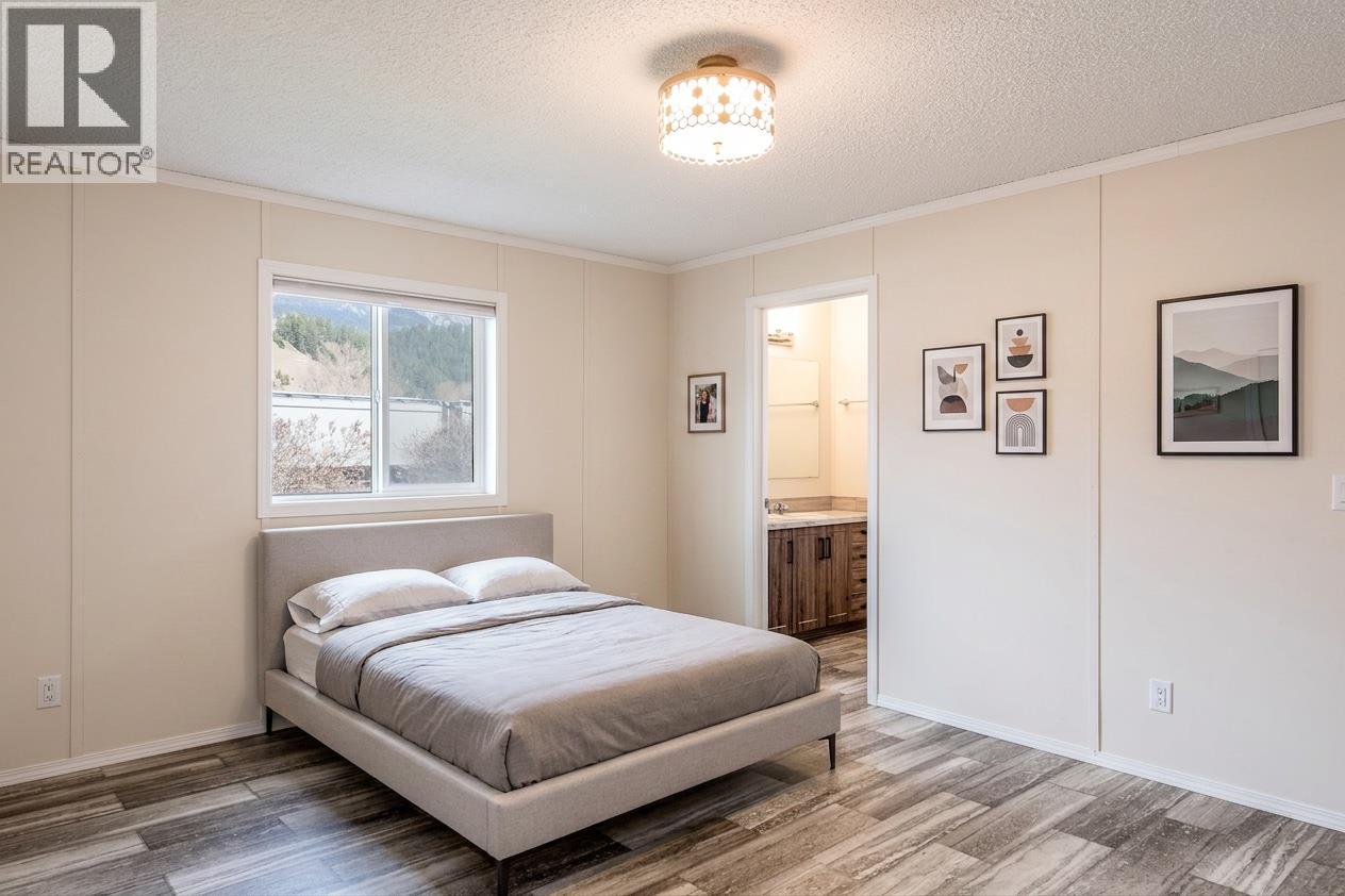 1117 10th Avenue N Unit# 1a, Golden, British Columbia  V0A 1H2 - Photo 11 - 10372629