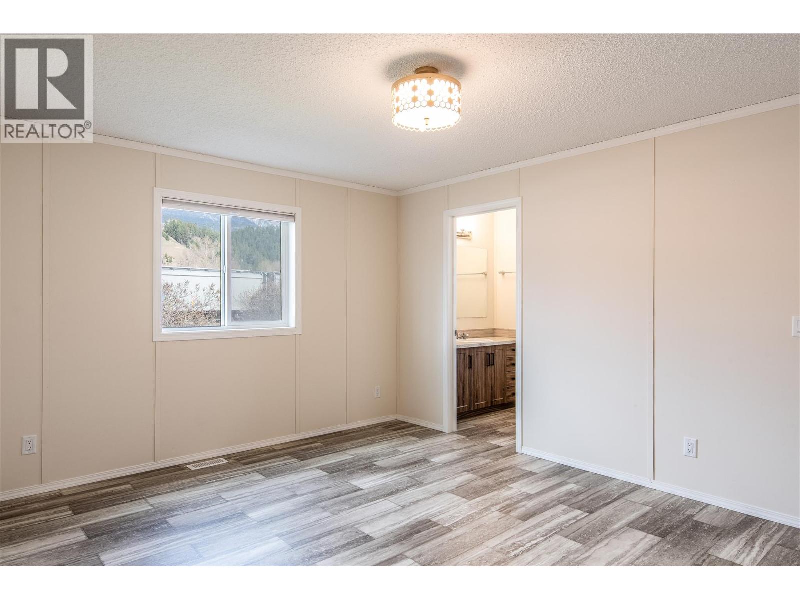 1117 10th Avenue N Unit# 1a, Golden, British Columbia  V0A 1H2 - Photo 10 - 10372629