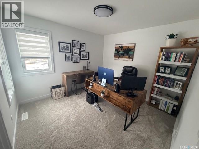 351 Aniskotaw Bend, Saskatoon, Saskatchewan  S7V 1M1 - Photo 26 - SK033858